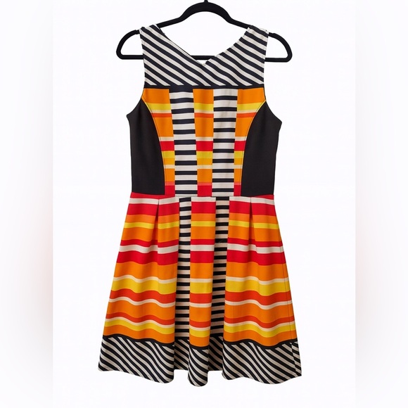 NY Collection Size Medium Orange/Black Patterned Flared Summer Sleeveles Dress - Picture 2 of 3